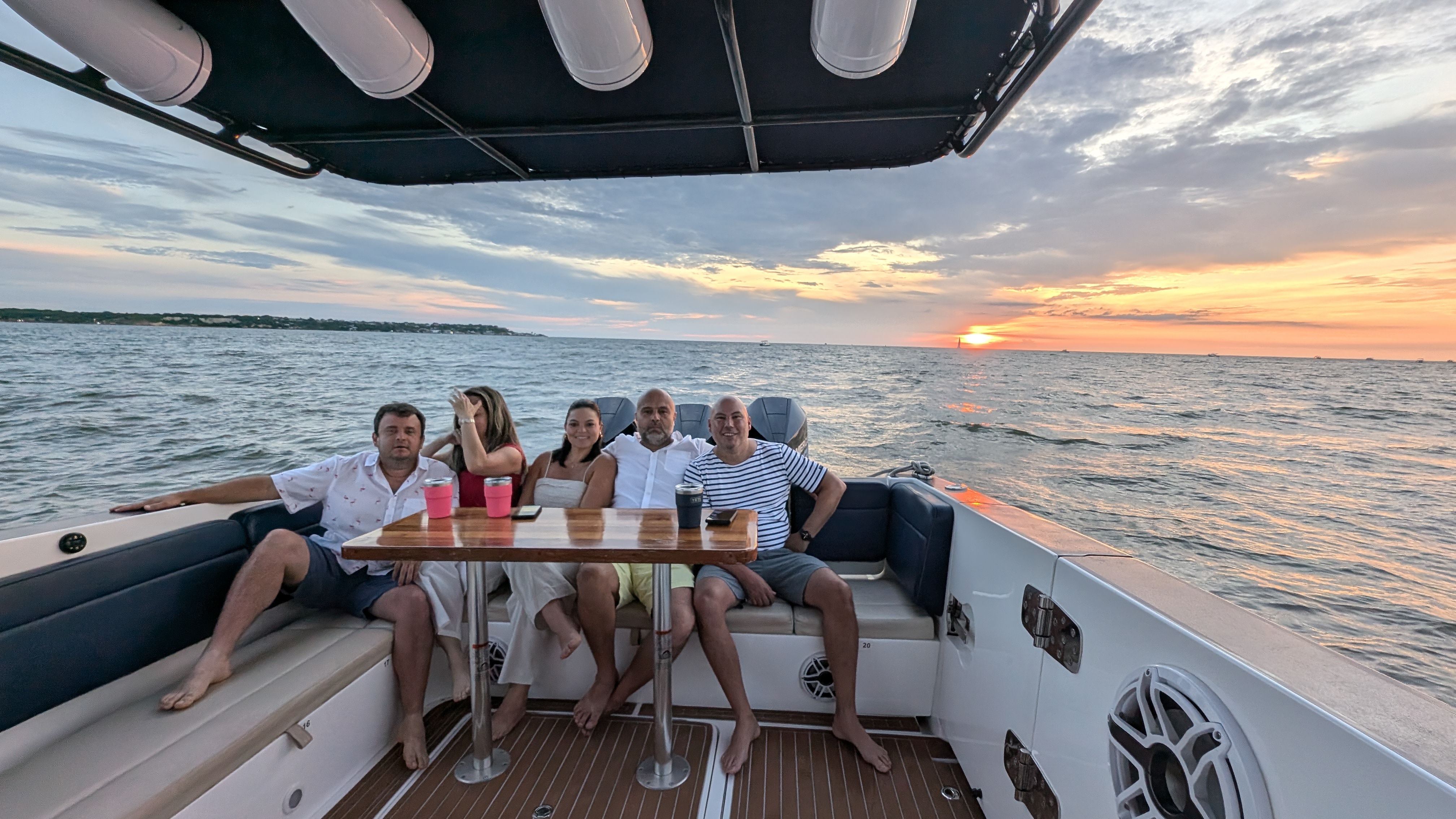 Cartagena bay golden sunset cruise on RubySky